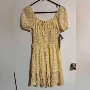 NWT Celebrity Pink Yellow Floral Smocked Waist Dress